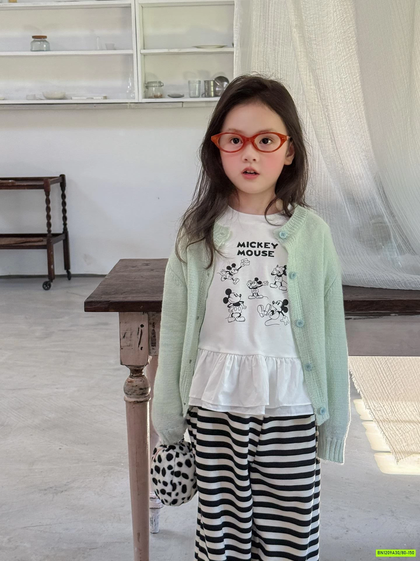 SÉT ÁO VIỀN REN MIX QUẦN KẺ