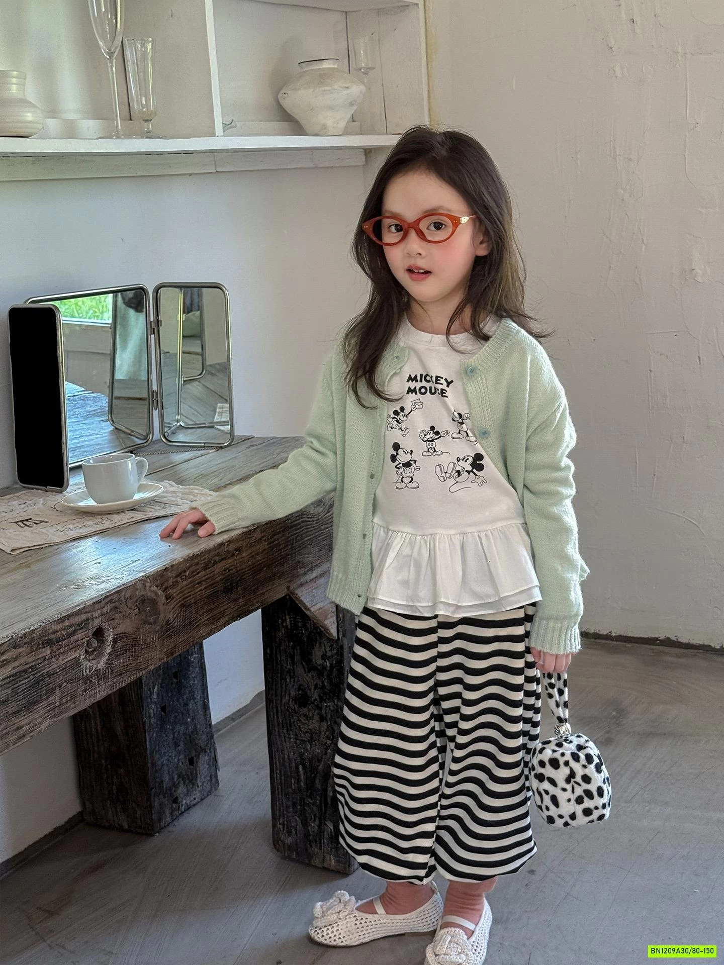 SÉT ÁO VIỀN REN MIX QUẦN KẺ