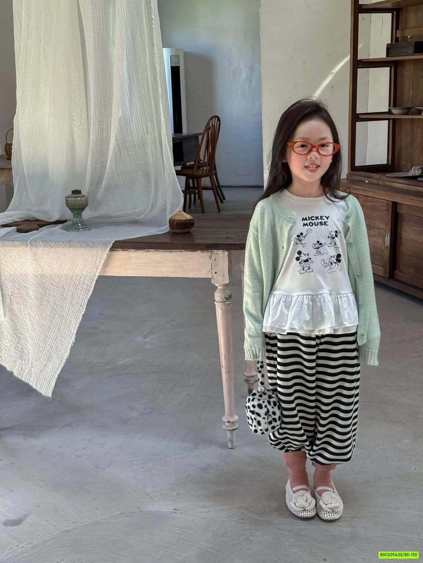 SÉT ÁO VIỀN REN MIX QUẦN KẺ