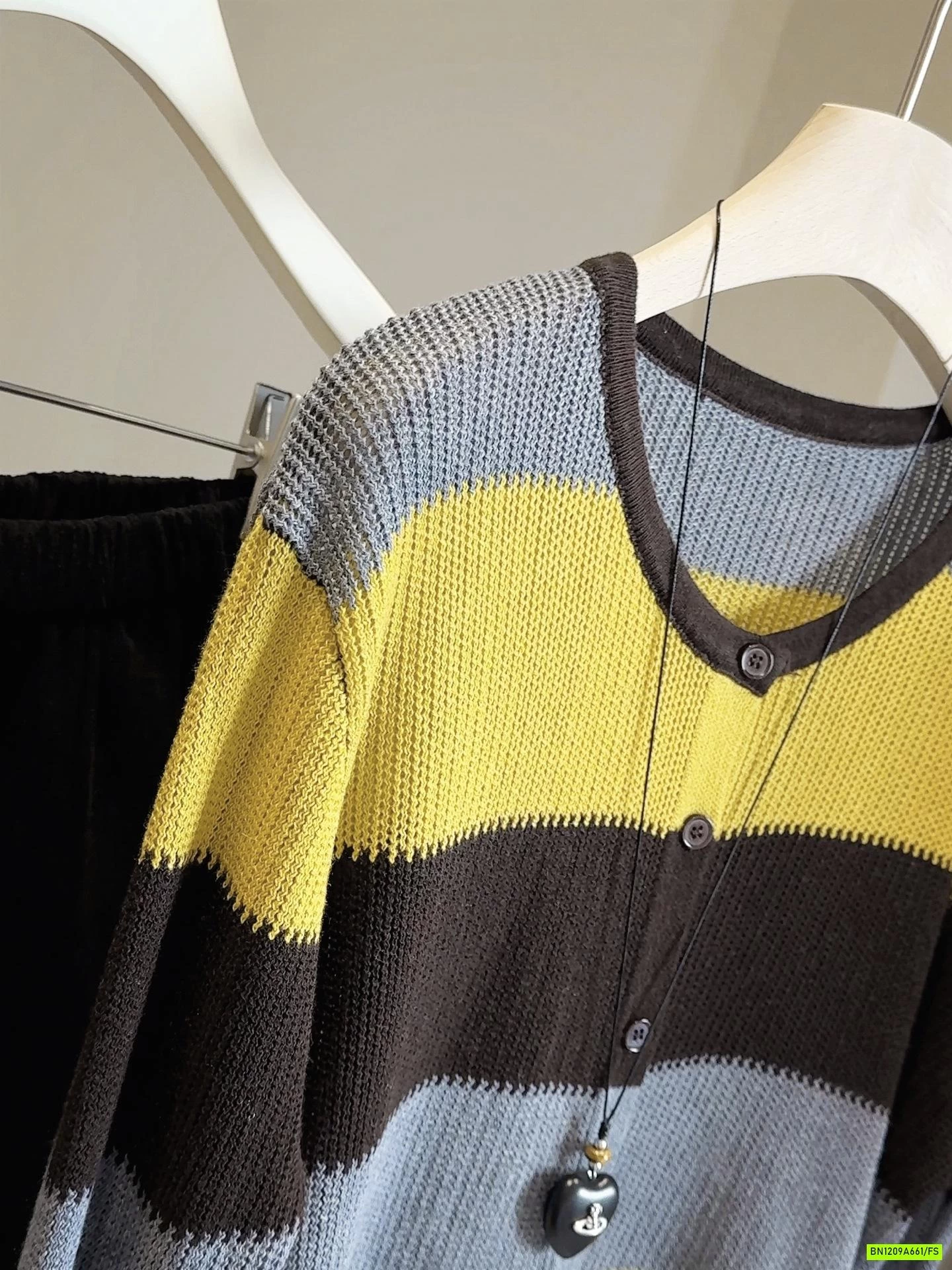 CARDIGAN DỆT KẺ NGANG BẢN TO ANNA