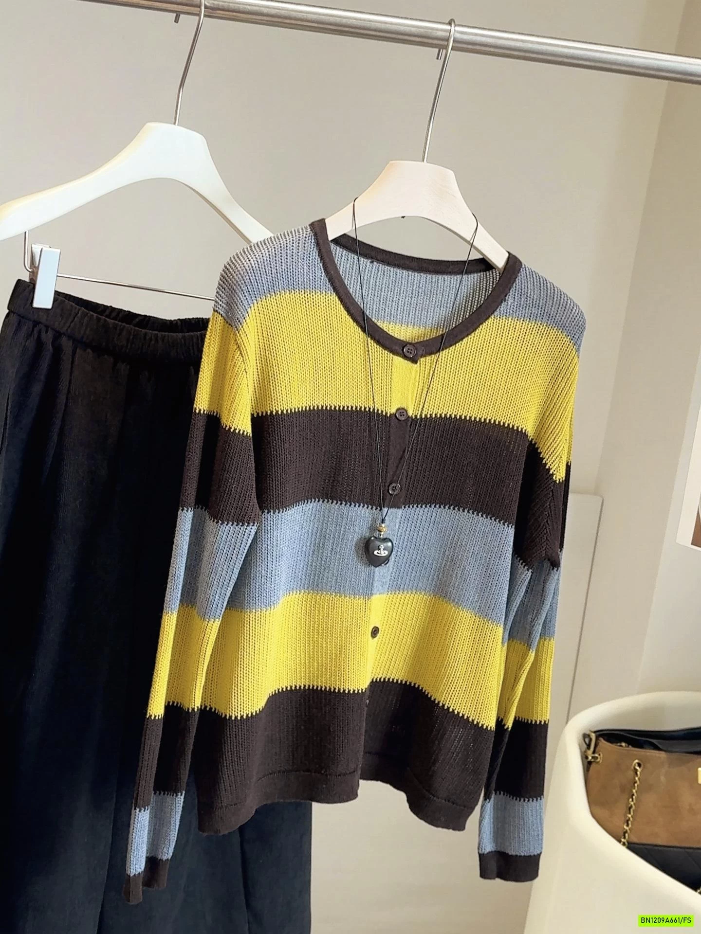 CARDIGAN DỆT KẺ NGANG BẢN TO ANNA