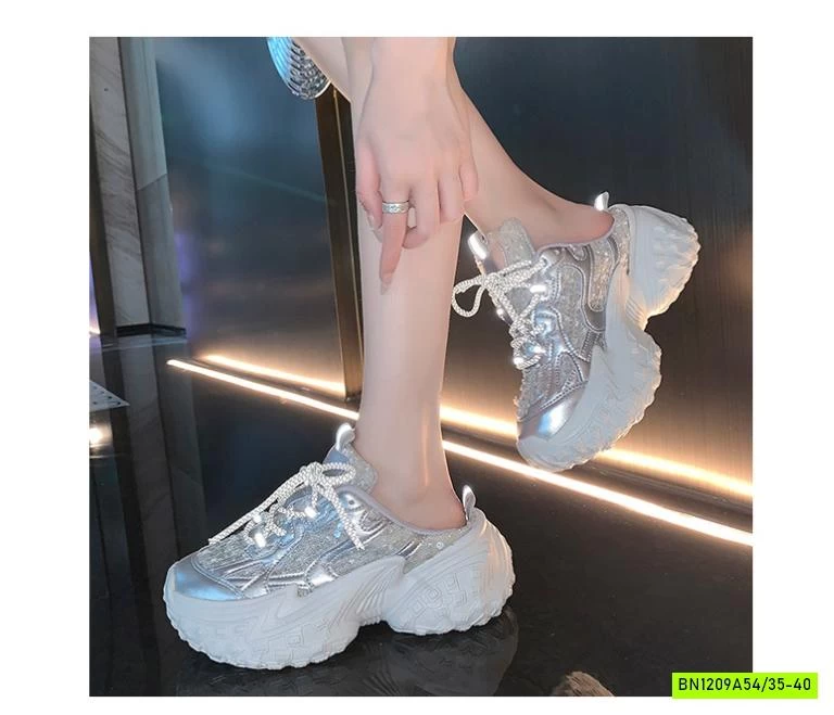 SỤC THỂ THAO ĐẾ ĐINH