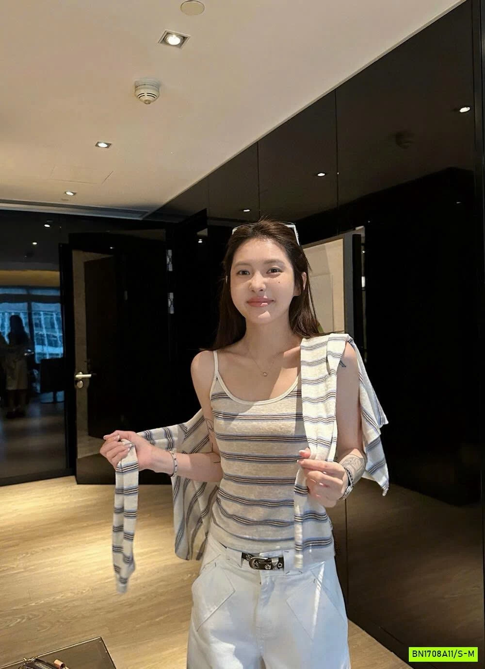 SÉT ÁO 2 DÂY+CARDIGAN KẺ WGWE6850