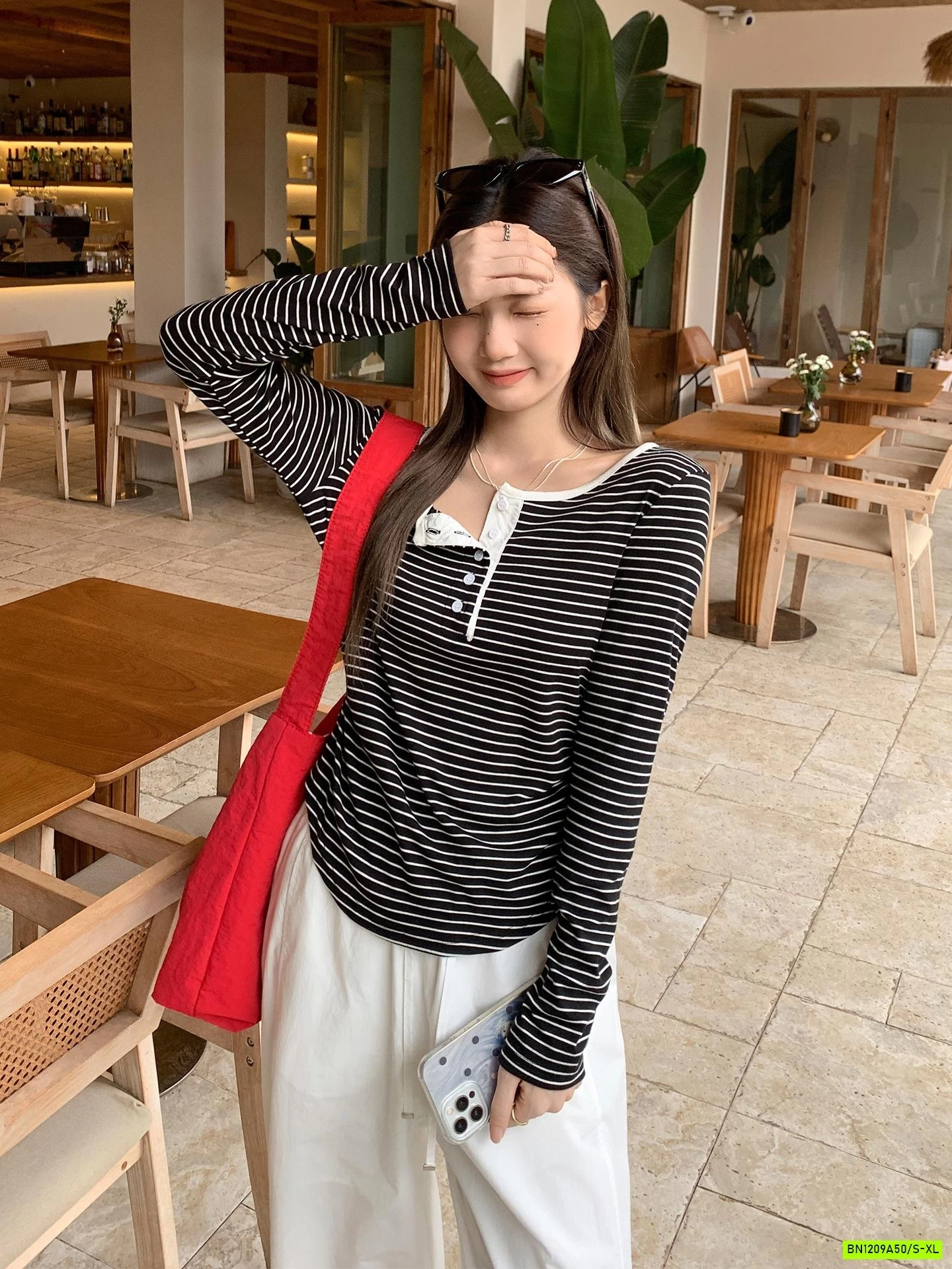 ÁO THUN KẺ CÚC CỔ NỮ