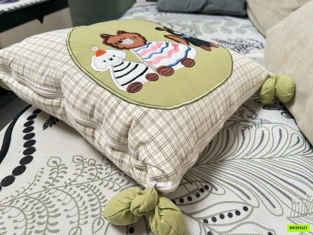 CHĂN GỐI GẤP GỌN 2IN1