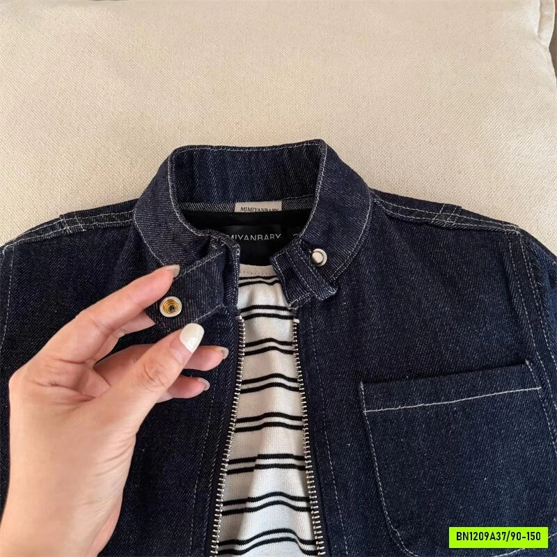 KHOÁC DENIM CỔ TRỤ MMY
