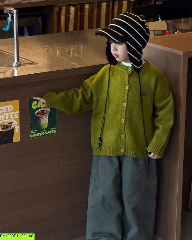 ÁO KHOÁC LEN TRƠN ĐÓNG CÚC TAIRUS