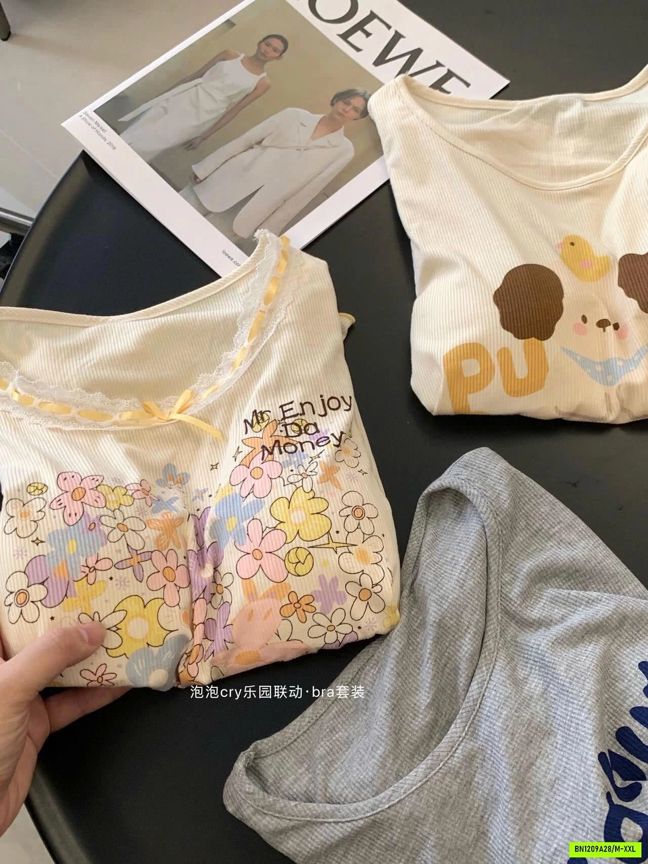 ĐỒ NGỦ HOẠ TIẾT KÈM BRA