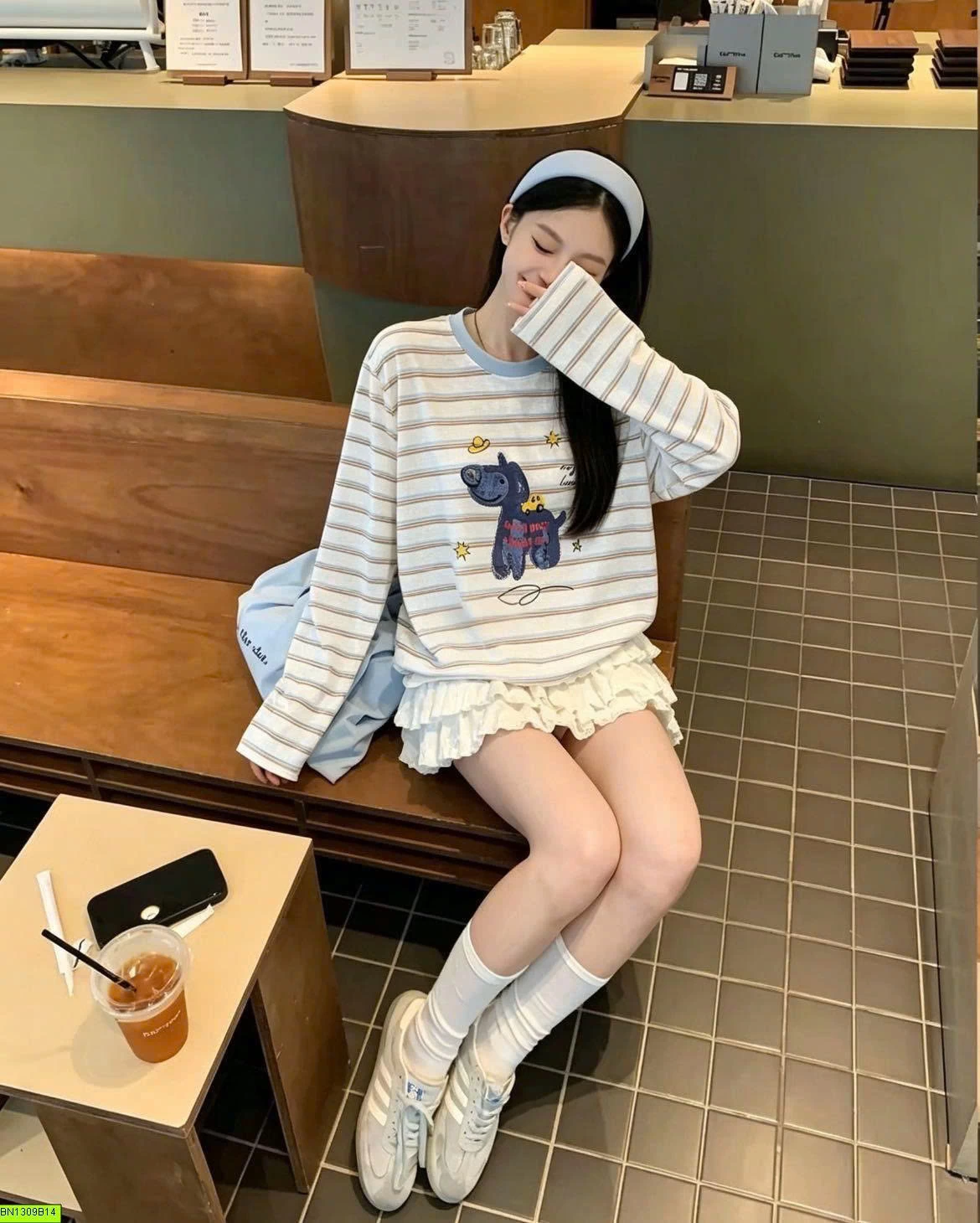 ÁO THUN KẺ SỌC HỌA TIẾT GẤU