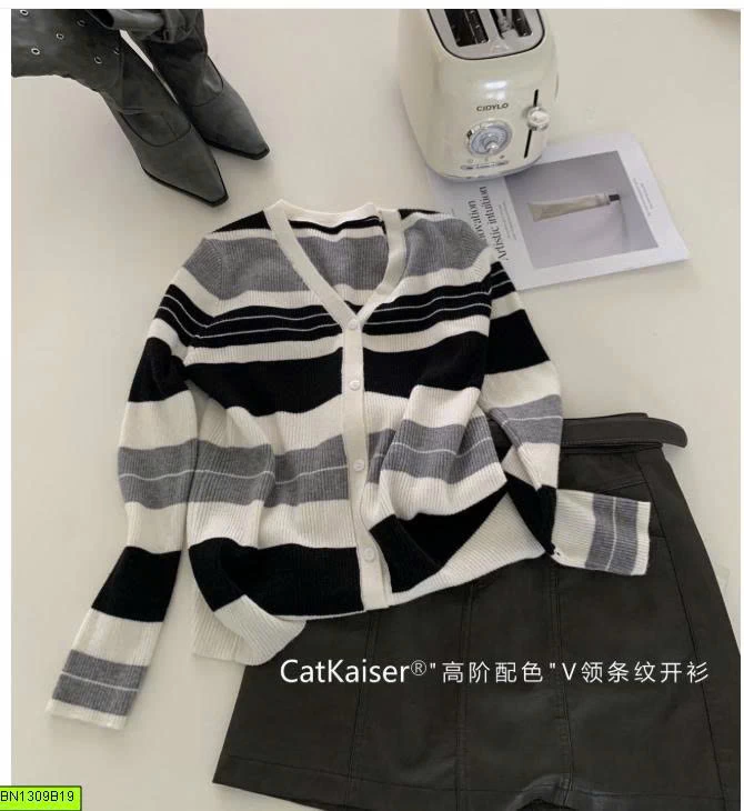 ÁO CARDIGAN LEN KẺ NGANG