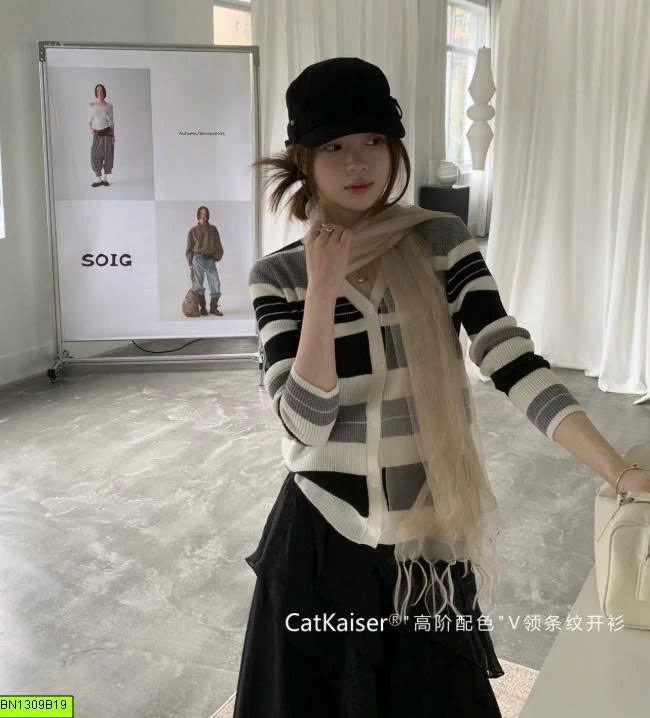 ÁO CARDIGAN LEN KẺ NGANG