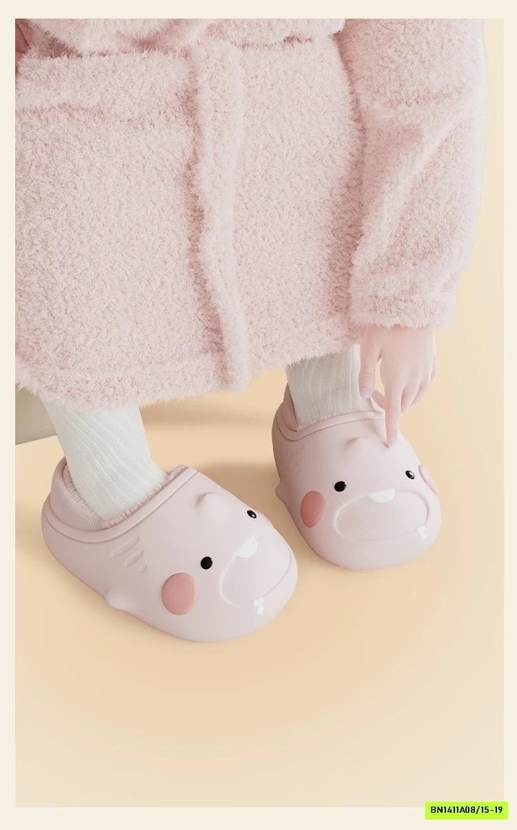 GIÀY NHỰA LÓT LÔNG DỄ THƯƠNG