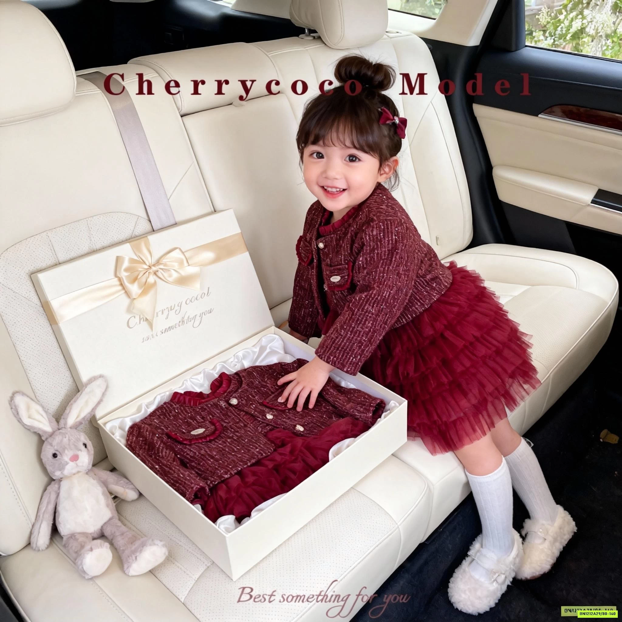 SÉT ĐẦM DẠ KÈM ÁO KHOÁC CHERRYCOCO