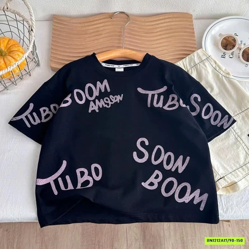 ÁO THUN ĐEN CHỮ MIX SHORT JEANS RÁCH