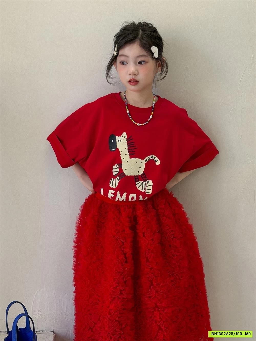 ÁO THUN ĐỎ IN NGỰA