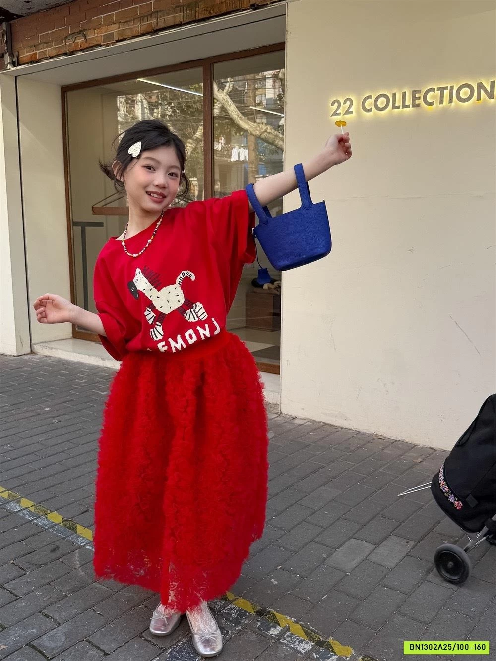 ÁO THUN ĐỎ IN NGỰA