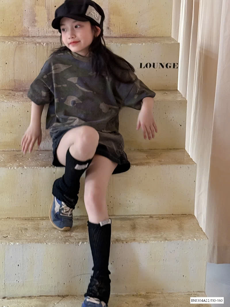 ÁO YẾM ĐỎ MIX SHORT JEANS NƠ