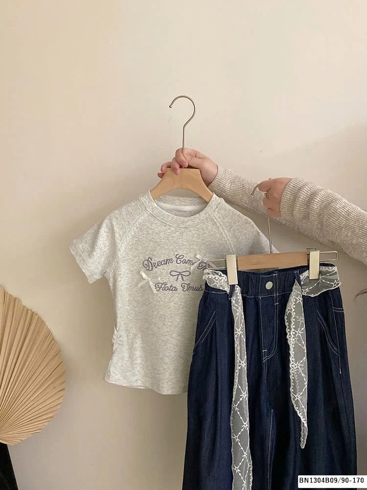 SÉT QUẦN JEANS REN GẤU MIX ÁO THUN NƠ