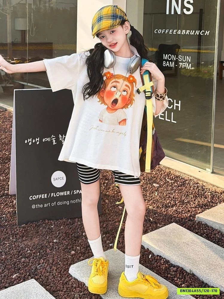ÁO THUN CÔ GÁI MIX LEGGING KẺ
