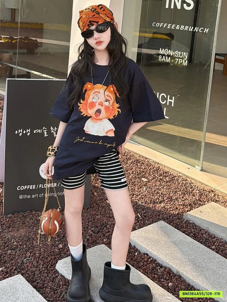 ÁO THUN CÔ GÁI MIX LEGGING KẺ