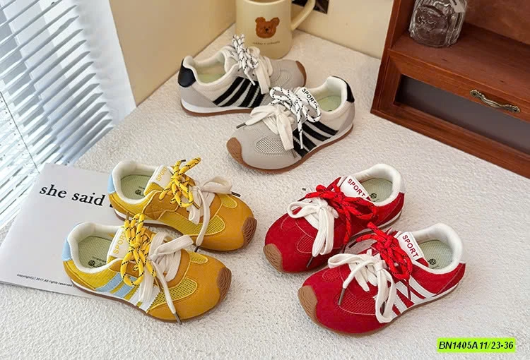 GIÀY TT THÔNG HƠI PHỐI MÀU MŨI