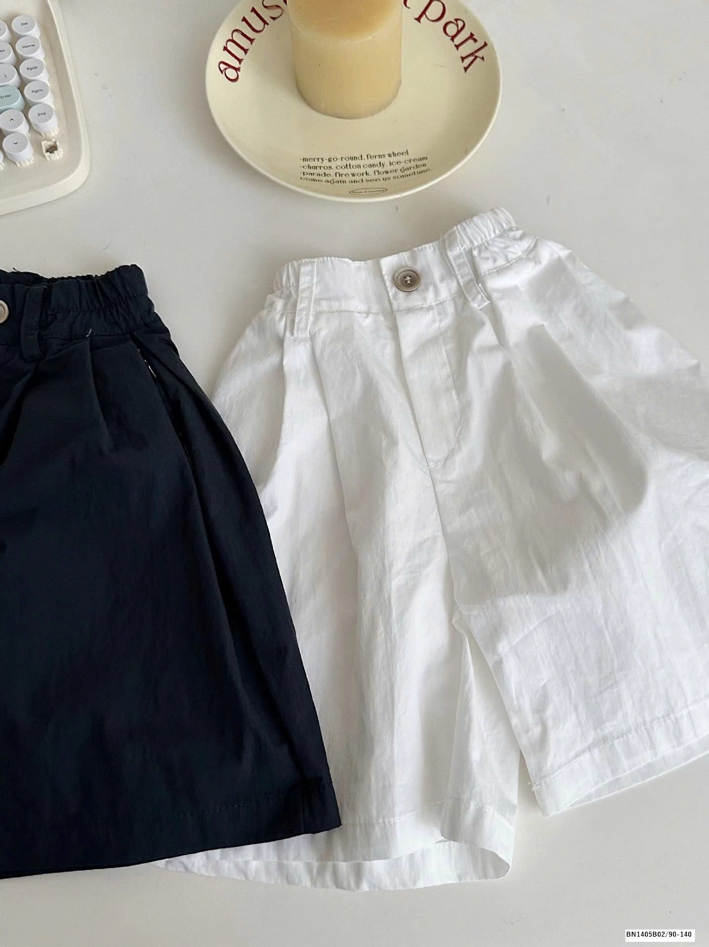 QUẦN SHORT VẢI THÔ BASIC