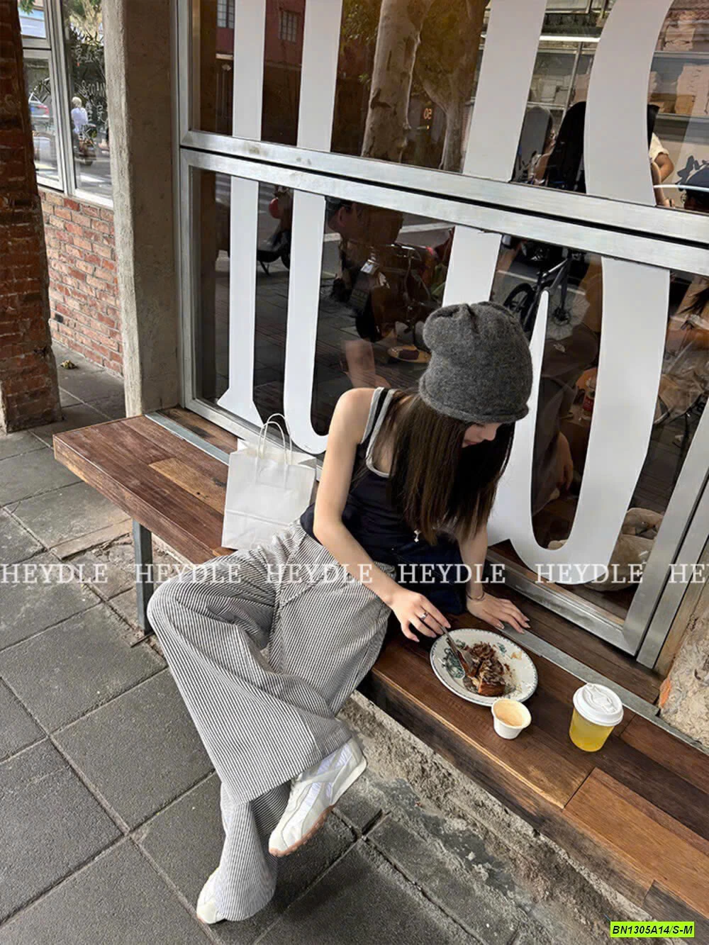 QUẦN SUÔNG SỌC WG.WE