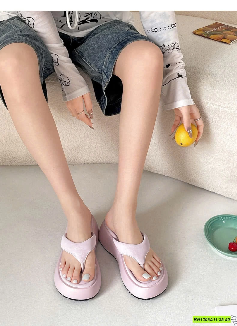 TÔNG ĐẾ CAO NHUNG LÌ