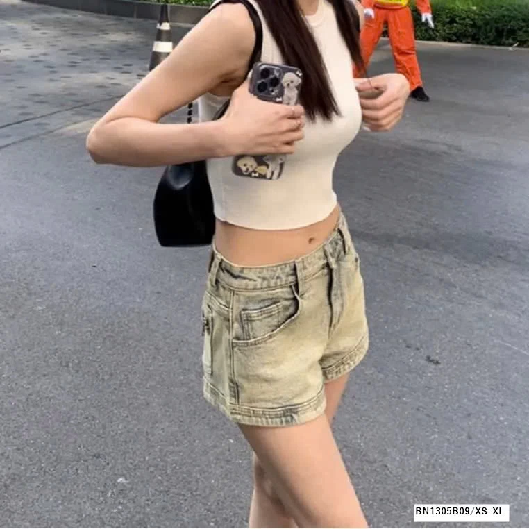 QUẦN SHORT  JEAN BẠC MÀU TÚI KHÓA