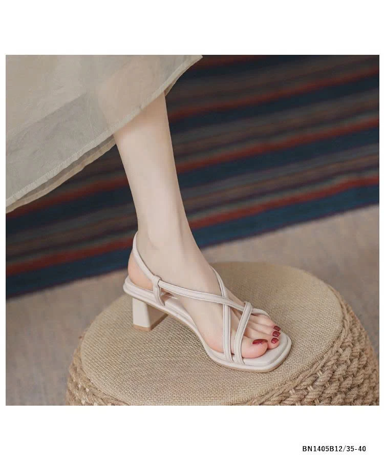 DÉP CAO GÓT QUAI MẢNH