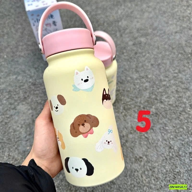 BÌNH NƯỚC CÓ TAY CẦM