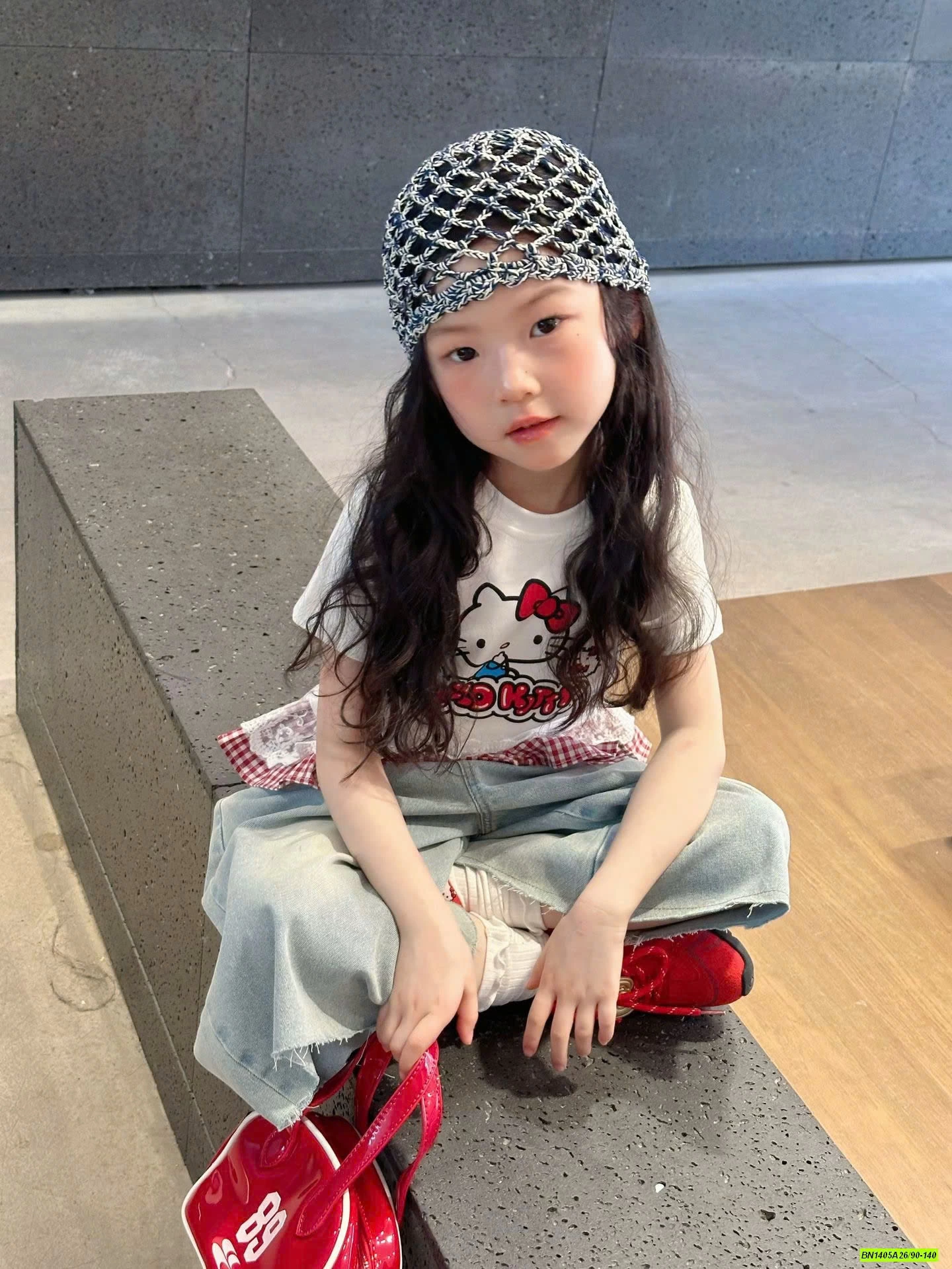 ÁO KITTY MIX JEANS ỐNG RỘNG