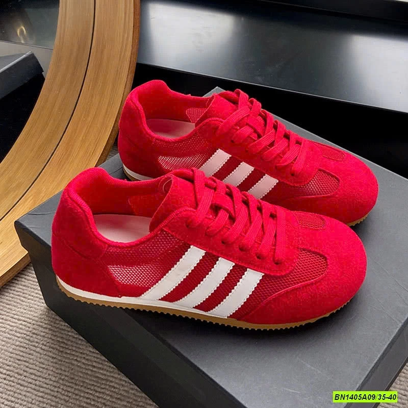 GIÀY THỂ THAO THÔNG HƠI 3 SỌC NỮ