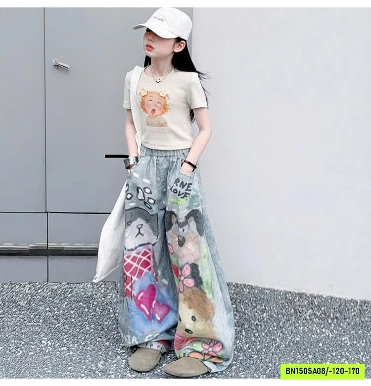 CROPTOP MIX QUẦN SUÔNG IN THÚ CƯNG