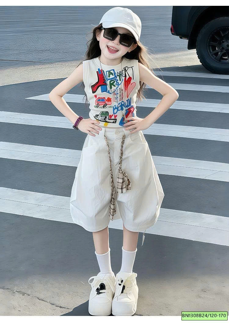 SÉT ÁO CROPTOP SÁT NÁCH IN HÌNH MIX QUẦN SHORT TRẮNG