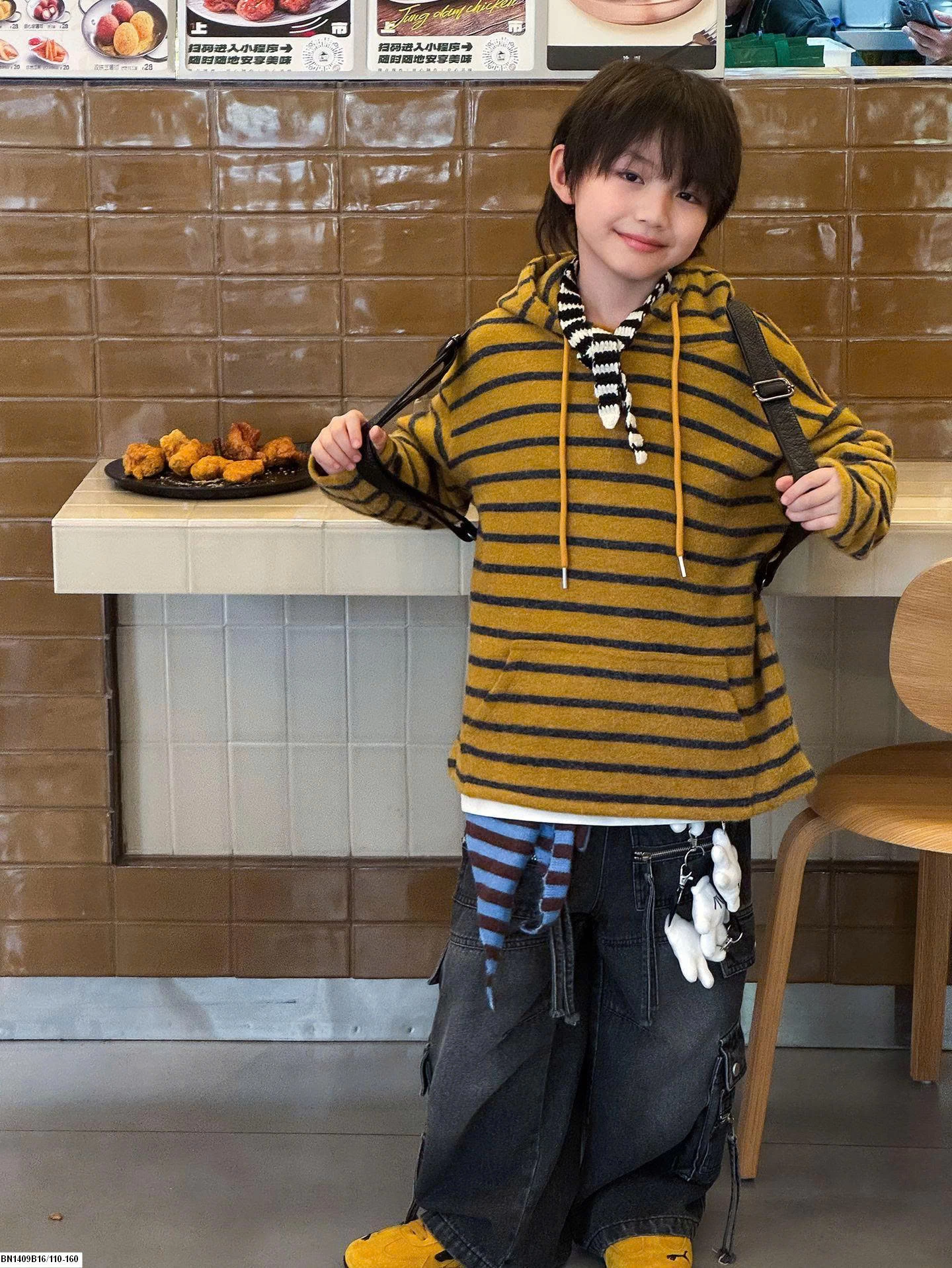 ÁO HOODIE LEN KẺ NGANG