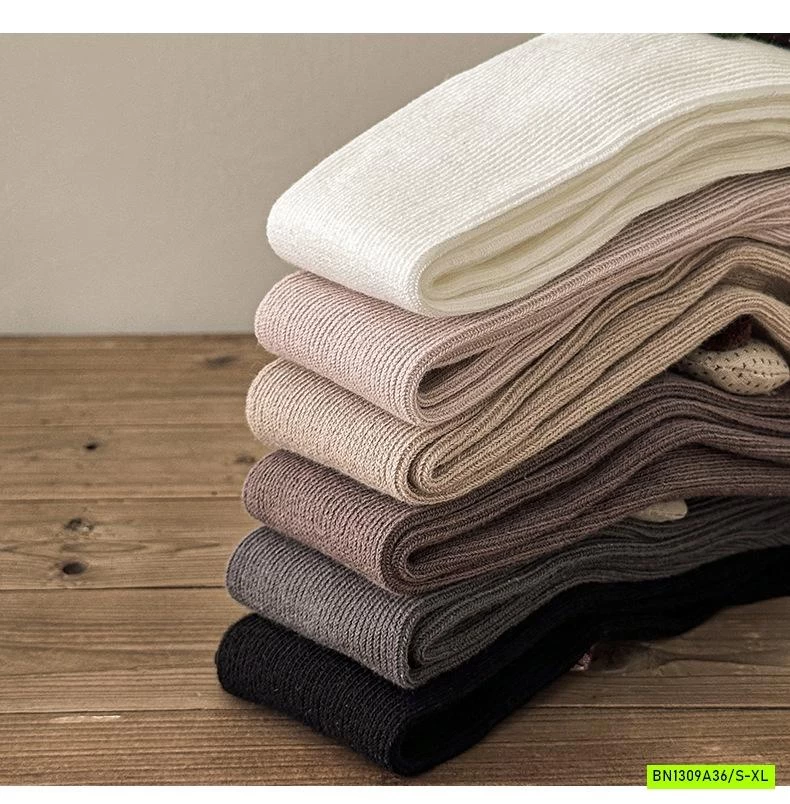 QUẦN TẤT LIỀN BÀN KUTE BÉ GÁI