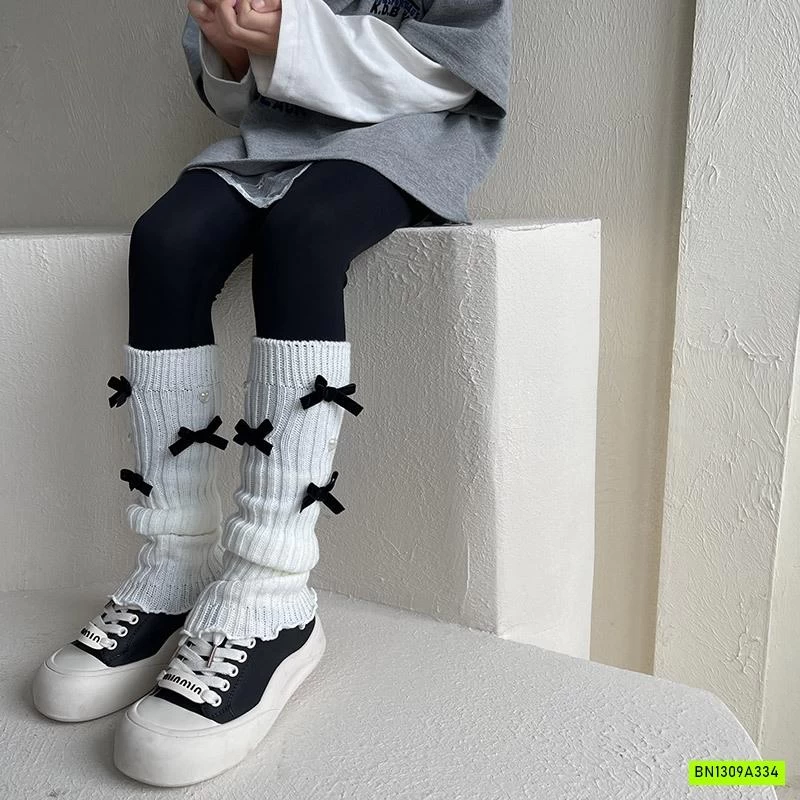 TẤT LEN ỐNG GẮN NƠ