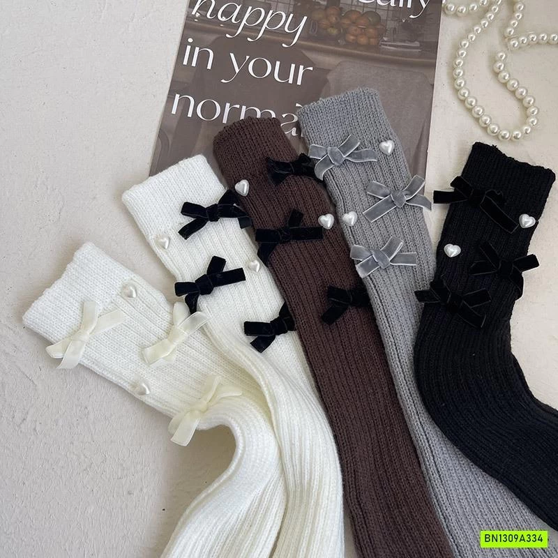 TẤT LEN ỐNG GẮN NƠ