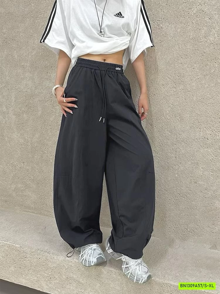 JOGGER GIÓ TRƠN MÀU