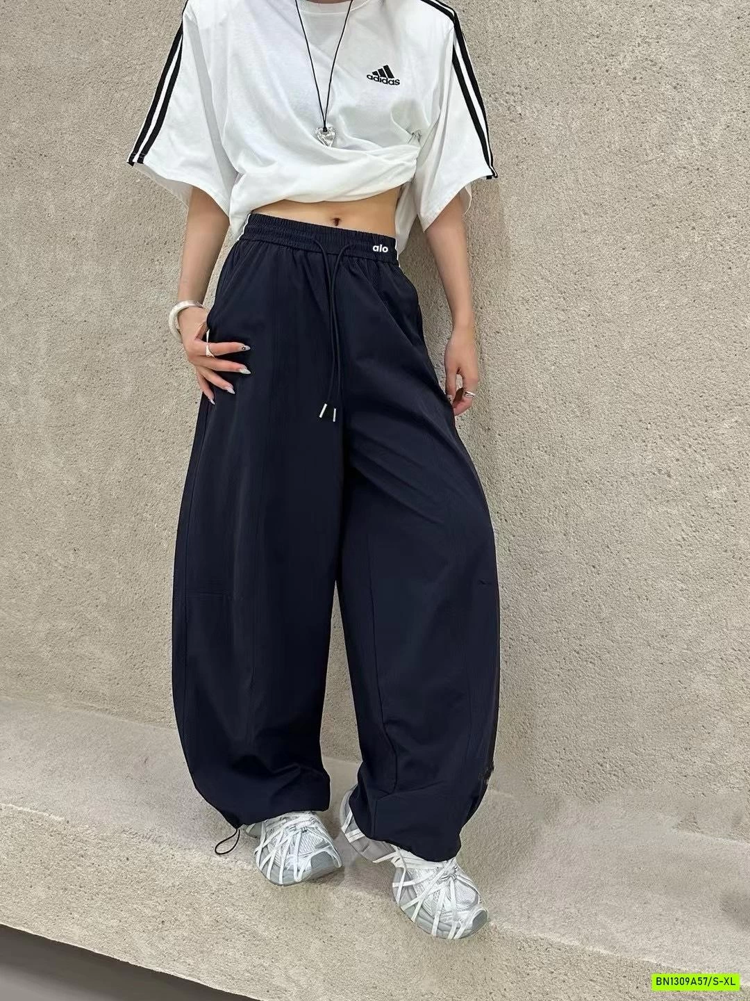 JOGGER GIÓ TRƠN MÀU