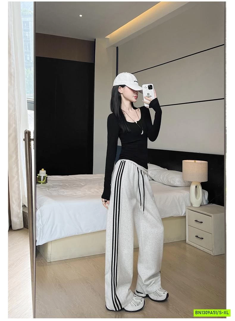 QUẦN SUÔNG COTTON THỂ THAO 3 SỌC