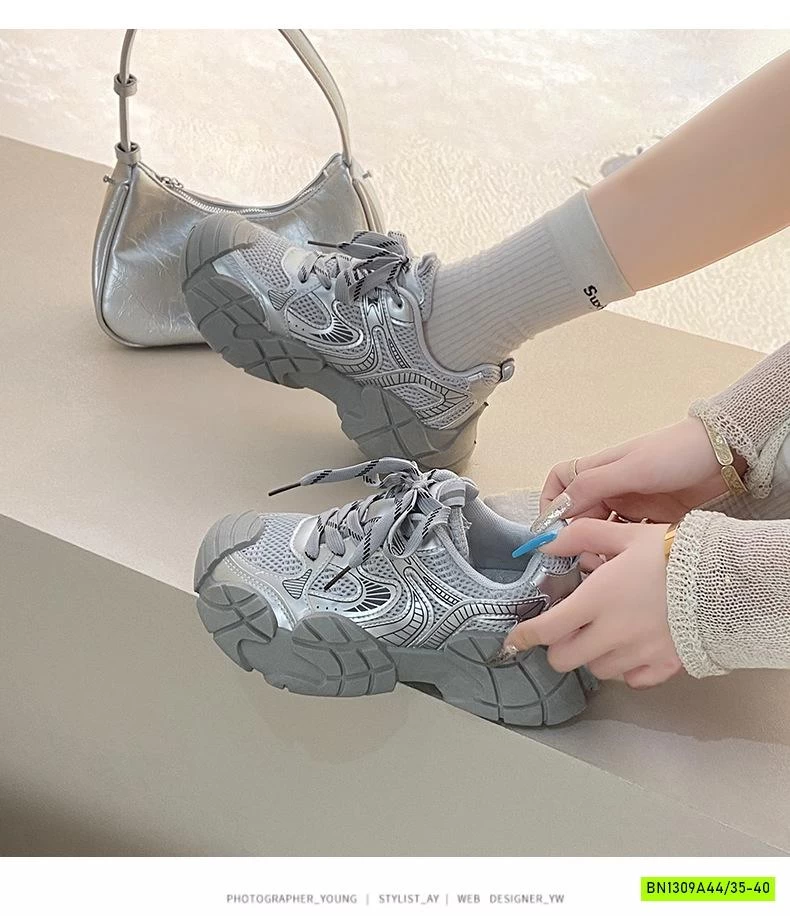 SNEAKER THỂ THAO HACK DÁNG NỮ