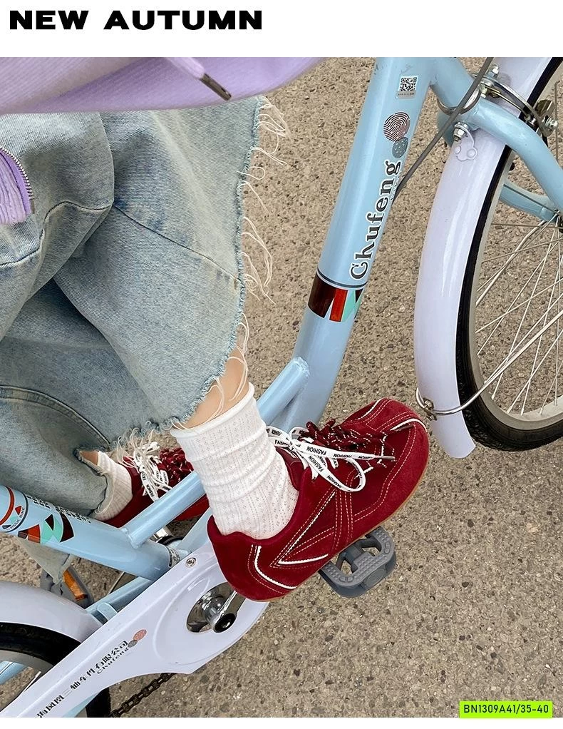 GIÀY THỂ THAO DA LỘN PHỐI MÀU DÂY NỮ