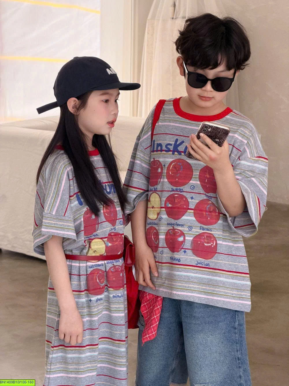 SET COUPLE ÁO PHÔNG BT + VÁY BG IN HÌNH TÁO