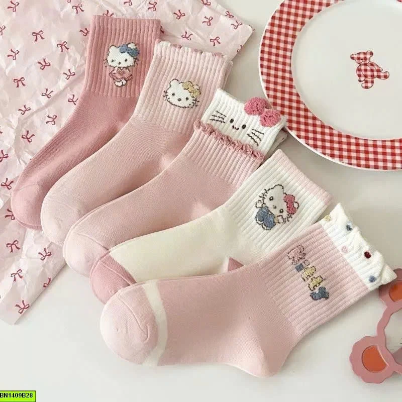 SET 5 ĐÔI TẤT KITTY