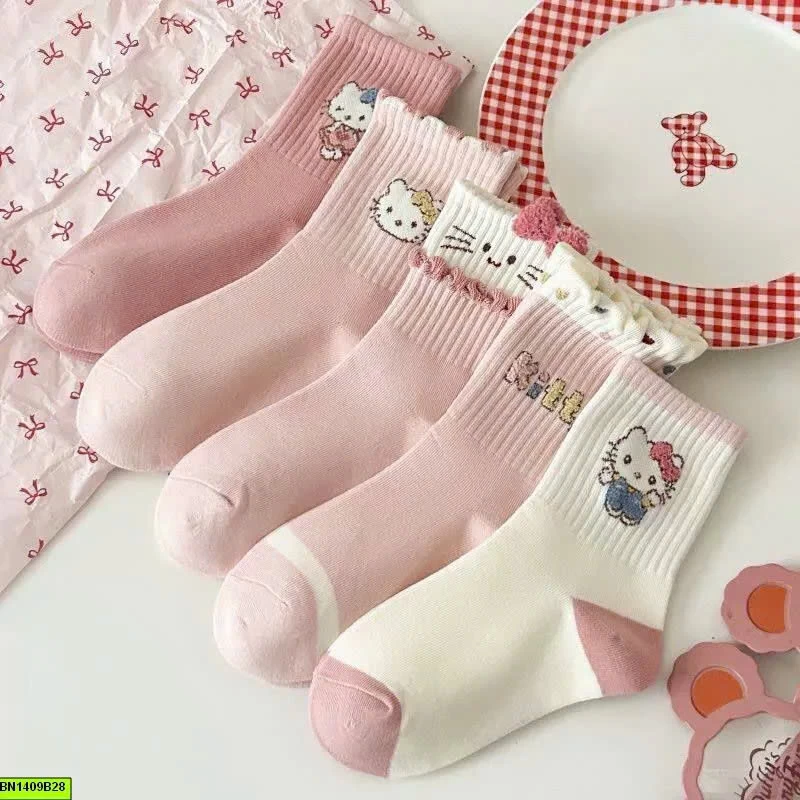 SET 5 ĐÔI TẤT KITTY