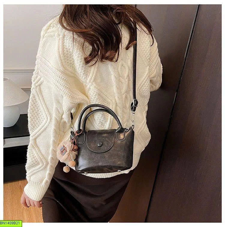 TÚI NHỎ XINH KÈM CHARM