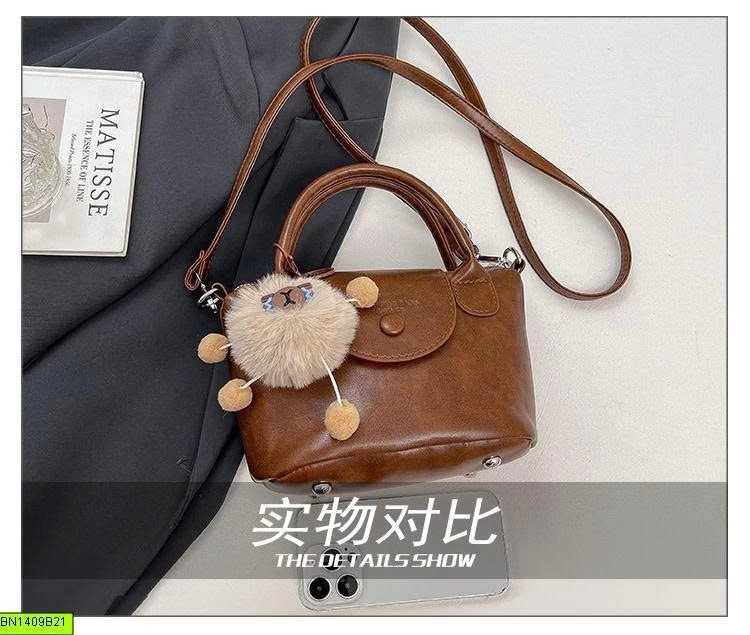 TÚI NHỎ XINH KÈM CHARM