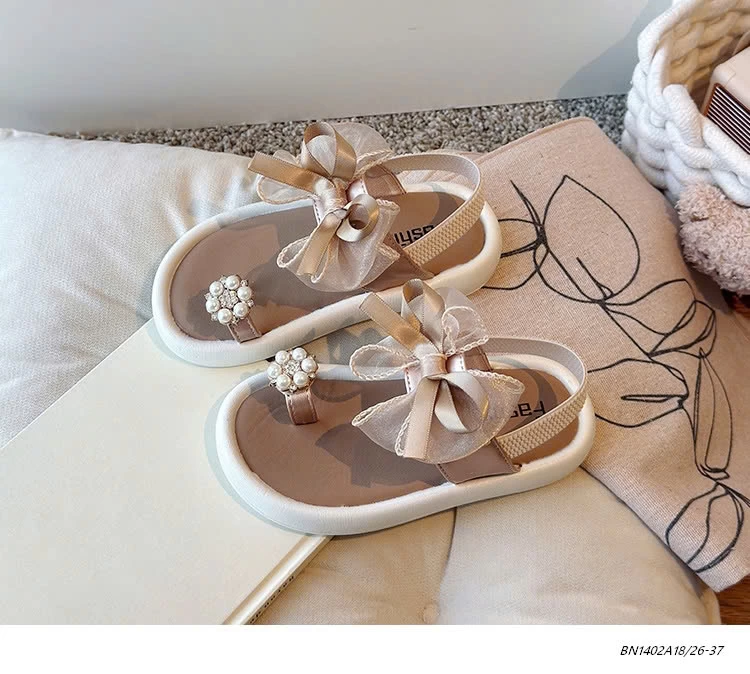 SANDAL XỎ NGÓN NƠ VOAN